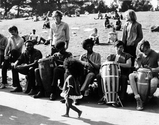 File:Hippie Hill 1969 AAA-7782.jpg