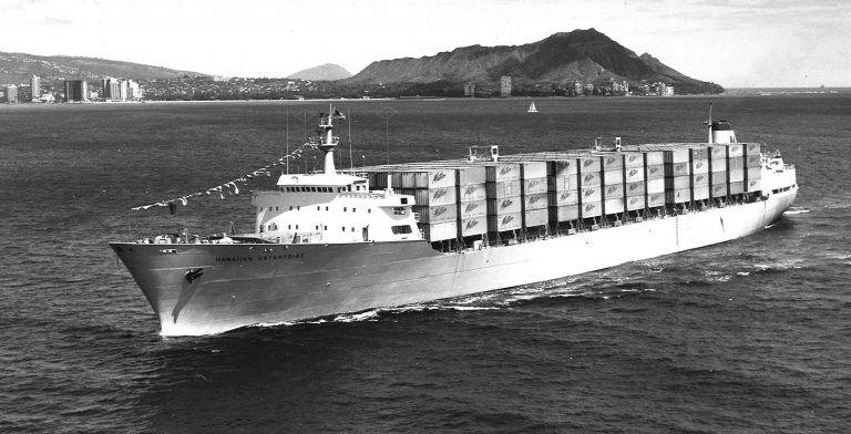 File:Hawaiian-Enterprise Manukai first-true-containership website-768x392.jpg