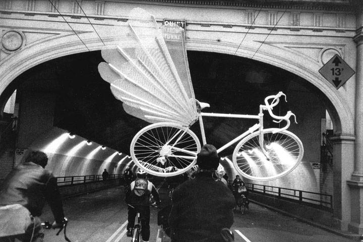 Bike-angel2-in-stockton-tunnel.jpg