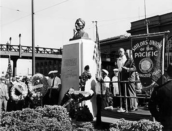 Furuseth-monument-1941.jpg