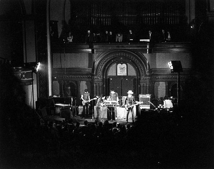 File:Temple-Beautiful-show photo-by-Jeanne-Hansen.jpg
