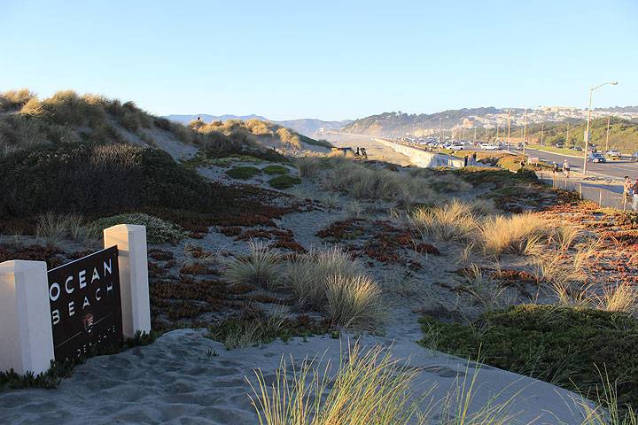 File:Ocean-beach-sign 4622.jpg