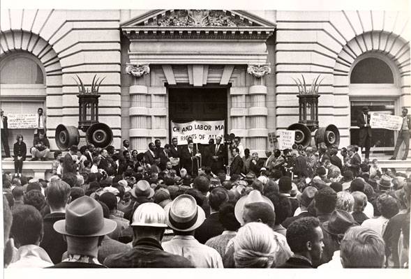 File:Mass street protest against the Alabama bombing in which four children were killed Sept 18 1963 AAK-0874.jpg