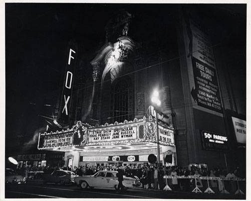 File:Fox theater farewell benefit Feb 16 1963 AAA-4870.jpg