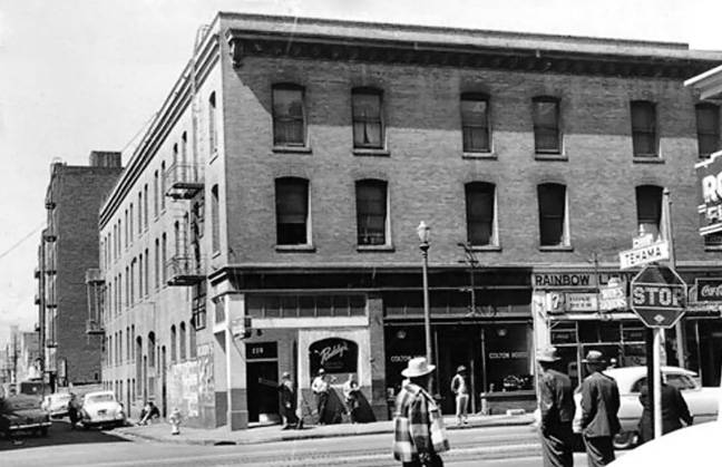 Hotel-on-Skid-Road 1952-.jpg