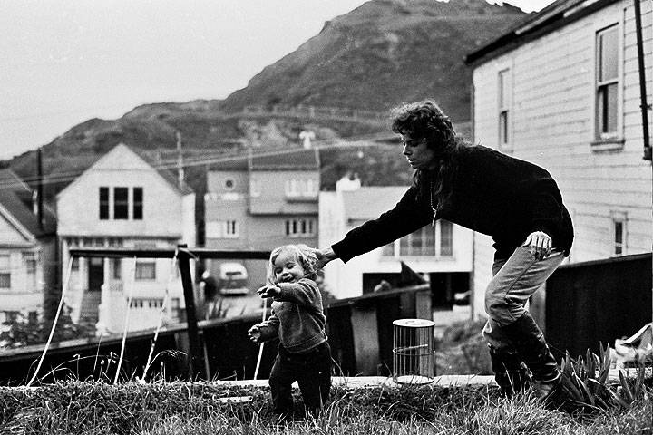 File:Mom-chasing-kid-w-Corona-Hts-behind 0644 Chuck-Gould.jpg