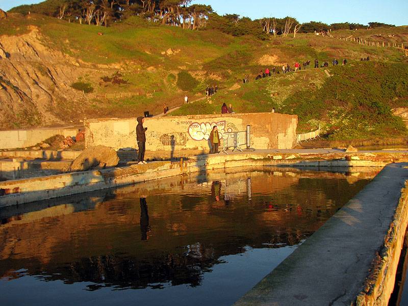 File:Sutro-ruins-jan-12-2013 1837.jpg