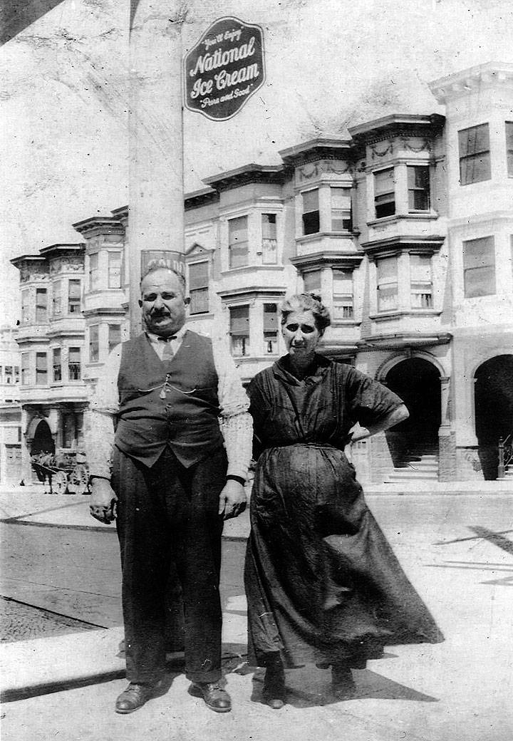 Alioto-family-photo-ice-cream-store-1918.jpg