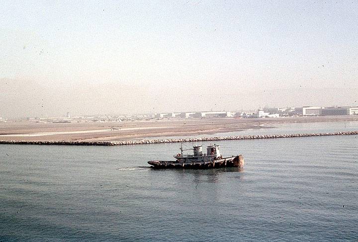 File:SF063 Tug-Boat-SF-Bay.jpg