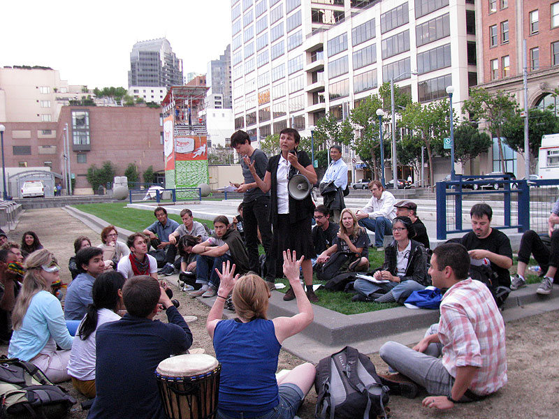 File:Occupy-SF-Oct-14-2011-Magick-Altman-speaks 4196.jpg