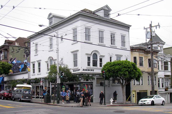 File:Haight-ashbury-corner 4489.jpg