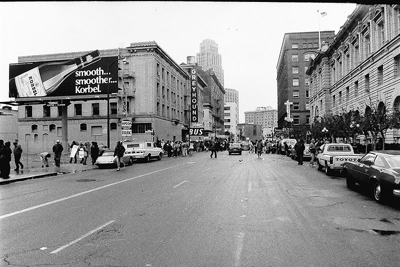 File:Greyhound-Strike-1983-view-north-on-7th IMG00064.jpg