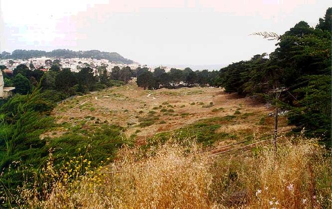 File:Presidio$dune-restored-looking-west.jpg