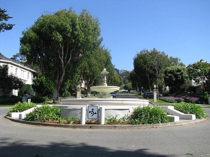 File:Fountain-at-st-francis-wood 4437.jpg