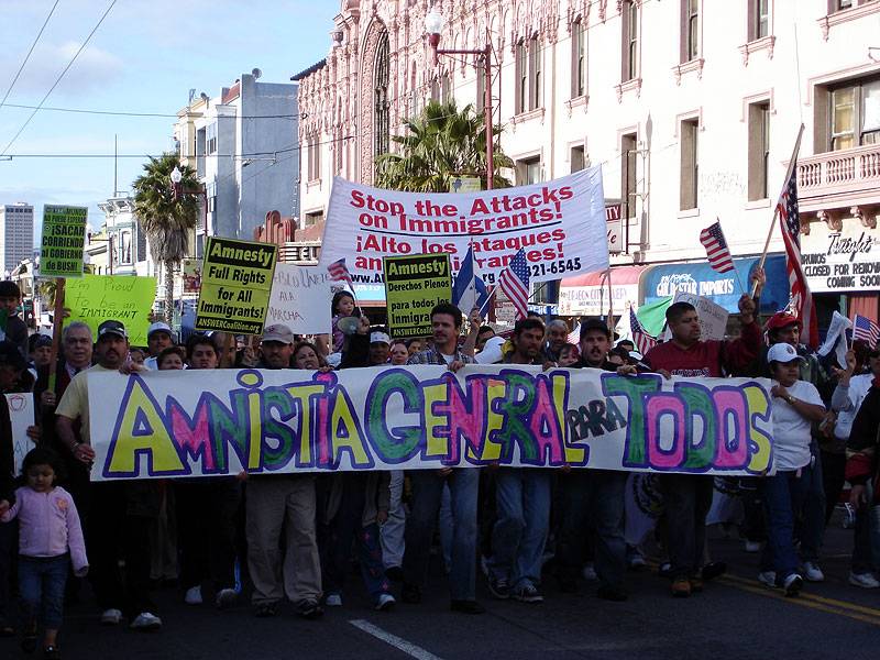 File:Immigrant-march-April-10-2006 2280.jpg