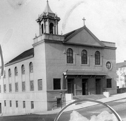 St Teresas Church 1930 AAB-1052.jpg