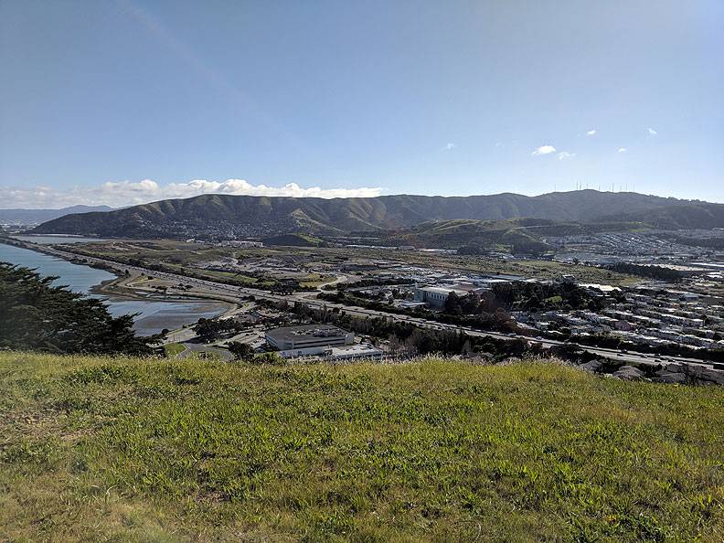 File:View-south-from-Bayview-Hill-towards-SB-Mtn 20180325 163700.jpg
