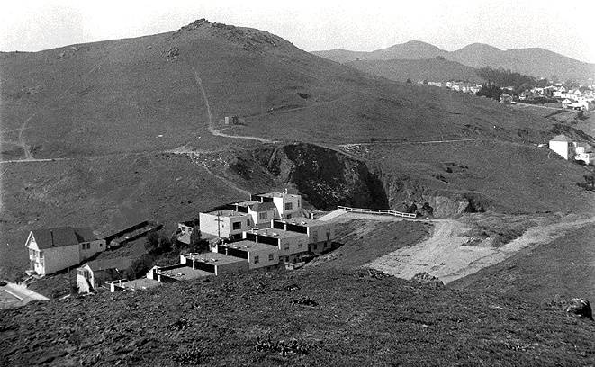 Glenpark$goldmine-hill-1940.jpg