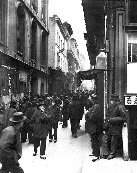 Chinatwn$ross-alley-1898.jpg