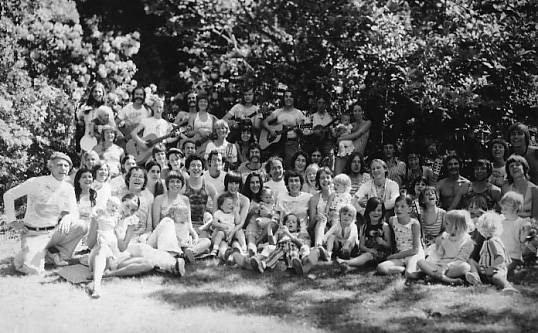 File:Jaramillo communal living Picture 3.jpg