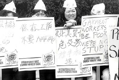 File:Labor1$1993-ilwgu-pickets.jpg