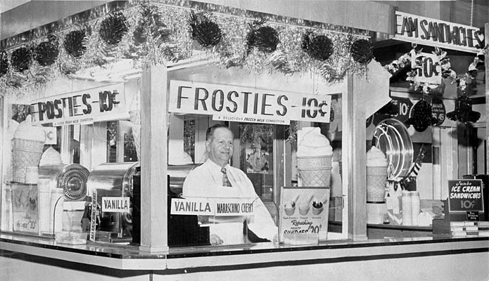 Frosty Ice Cream -1952-AAC-6916.jpeg