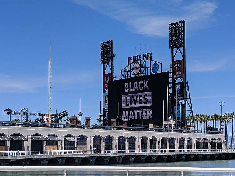 File:Black-lives-matter-on-giants-scoreboard 20200609 131718.jpg