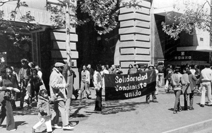 File:Fsln-demo-at-Flood-Bldg-c-1979.jpg