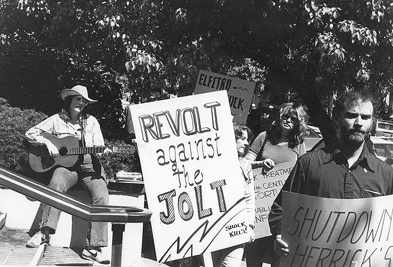 File:22 Revolt-Jolt.jpg