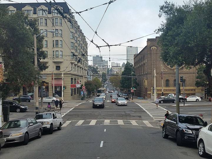 File:Sacramento-and-Van-Ness 20160909 182134.jpg
