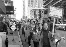 Labor1$mcclintock-pickets.jpg