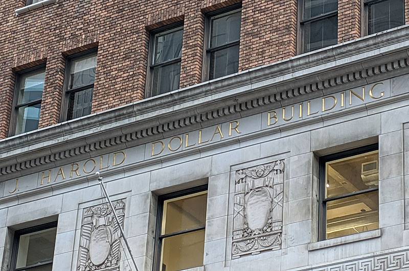 File:J-Harold-Dollar-facade 20200808 193804.jpg