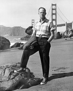 File:Gilliam at Baker Beach courtesy Gilliam.jpg