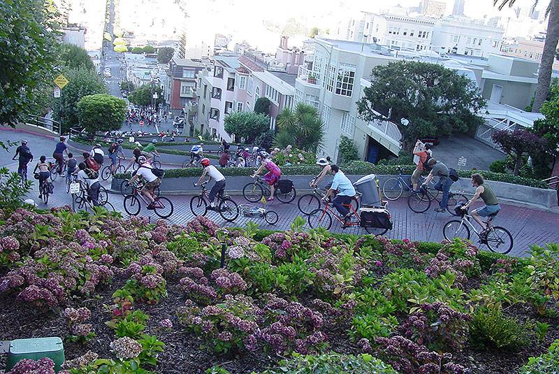 File:Critical-Mass2159 August-2004.jpg