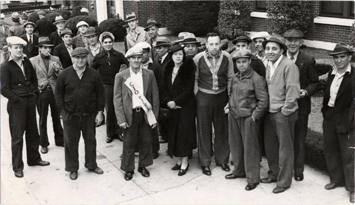 CIO strikers on picket duty at the American Can Company June 24 1938 AAD-5455.jpg