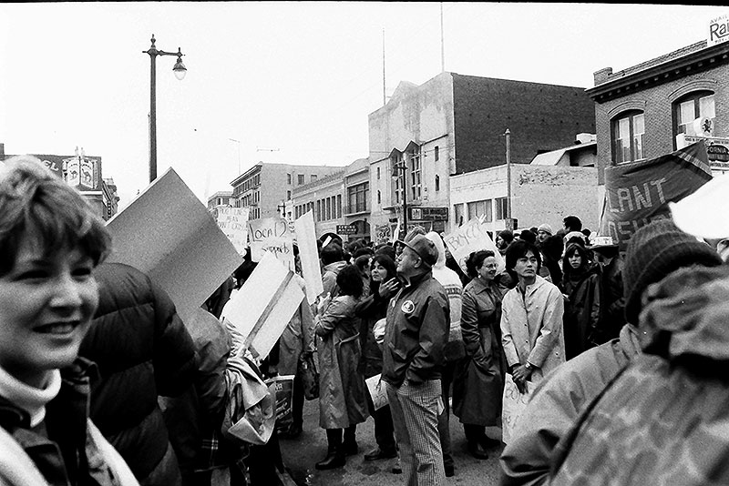 Greyhound-protesters-1983-IMG00068.jpg