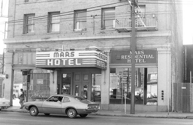 Mars Hotel, 193 4th Street, prior to demolition as part of South of Market Redevelopment Oct 1970 TOR-0050.jpg