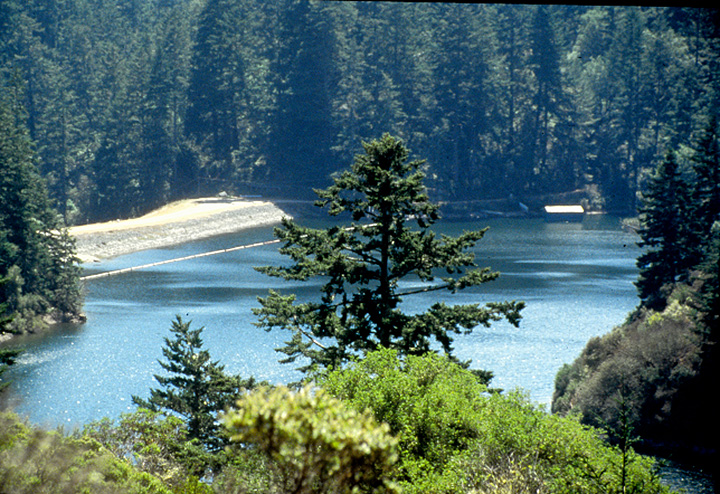 File:PilarcitosLakeCrysSprWatershedDDS.jpg
