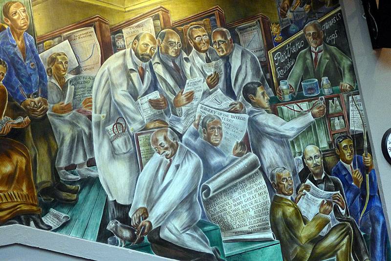 File:Toland-Hall Doctors-and-history P1020628.jpg