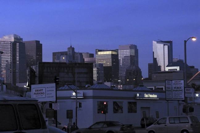File:Twilight-Skyline--6th-Bryant.jpg