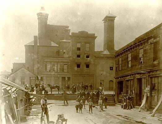 File:Cobweb Palace AAB-1894.jpg