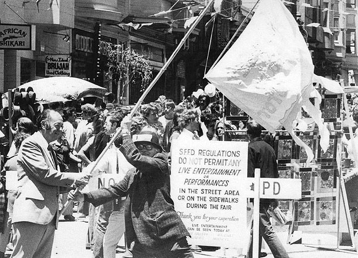 File:Street-Fair-Flag.jpg