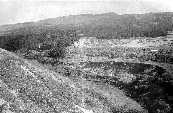 File:Presidio$lobos-creek-1958.jpg