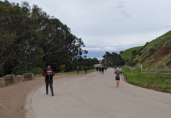 File:Bernal-walkers 20200317 184027.jpg