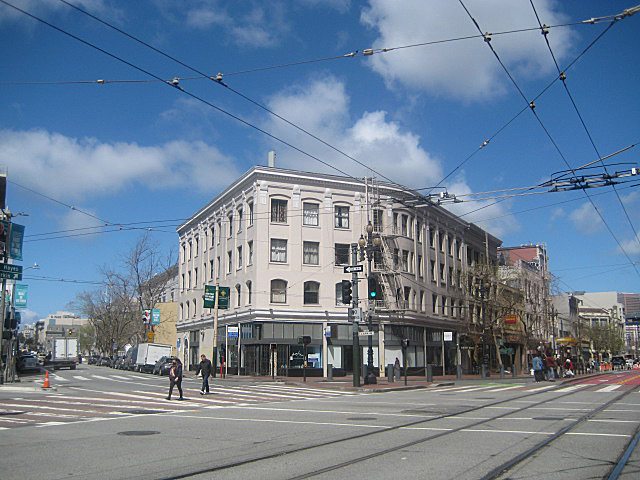 Market and 9th St. northerly view. 2023.sharpened.jpg