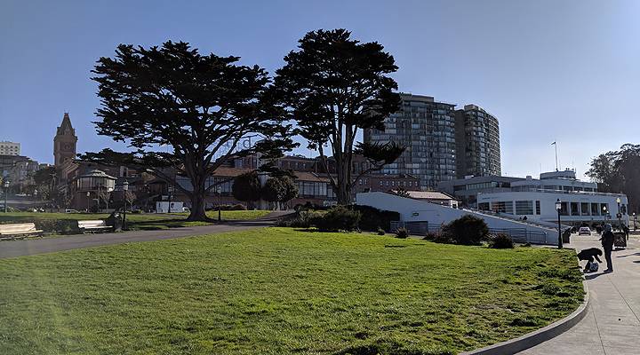 File:Ghirardelli-Fontana-Maritime-Museum 20180322 172018.jpg