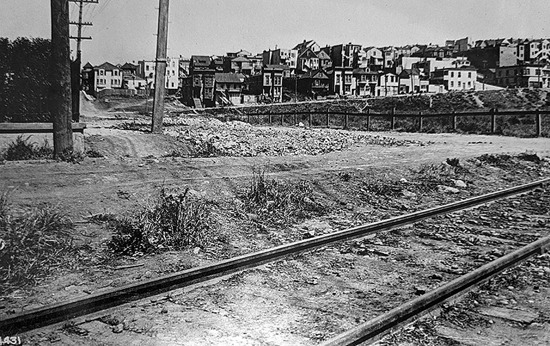 File:Mariposa-looking-east-from-Rhode-Island-c-1920s PHAP.jpg