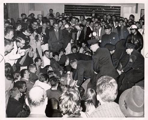 File:Police picking out demonstrators from the lobby of the Sheraton Palace Hotel March 7 1964 AAK-0899.jpg