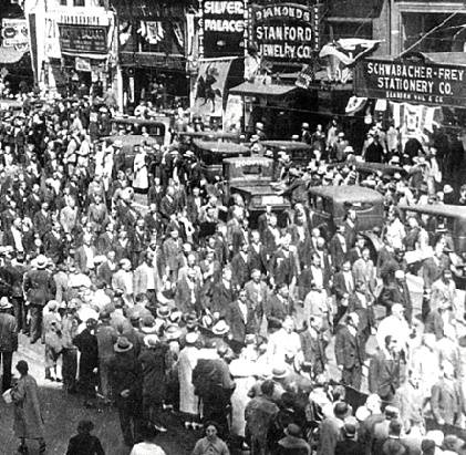 File:34strike$funeral-march-long-view.jpg
