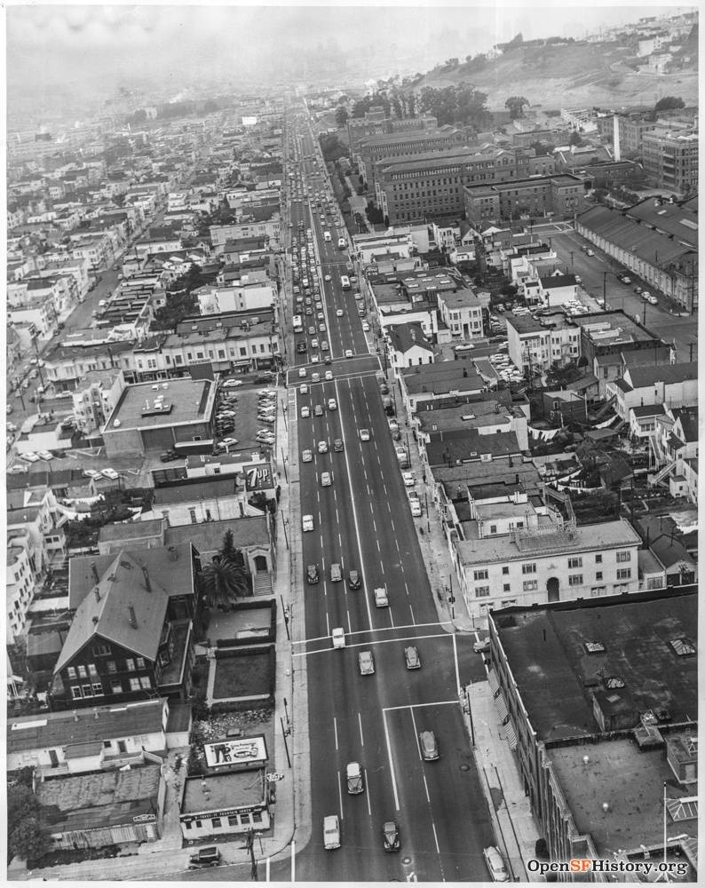 1951 Potrero Avenue looking north w Settlement House Safeway and SFGH opensfhistory wnp27.5959.jpg